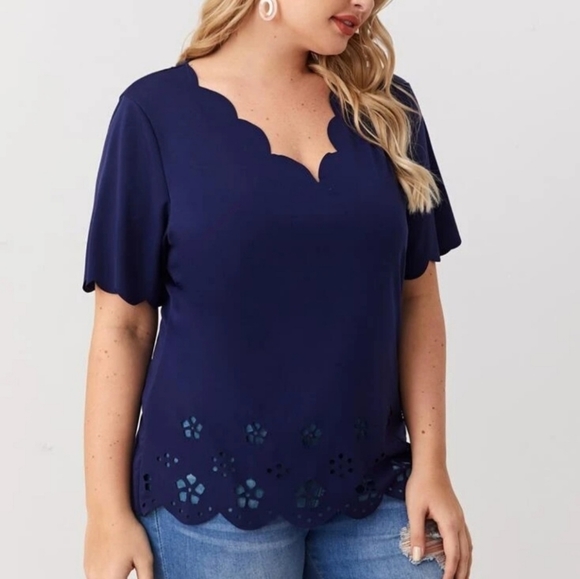 SHEIN Women's Scalloped V-neck Tunic - Picture 5 of 12